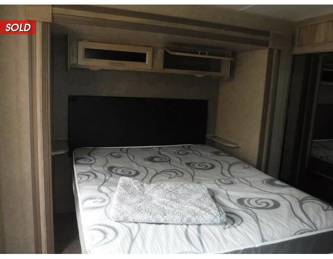 2020 Coachmen Catalina Legacy Edition 333RETS Travel Trailer at Kellys RV, Inc. STOCK# CONSIGNMENT3 Photo 11