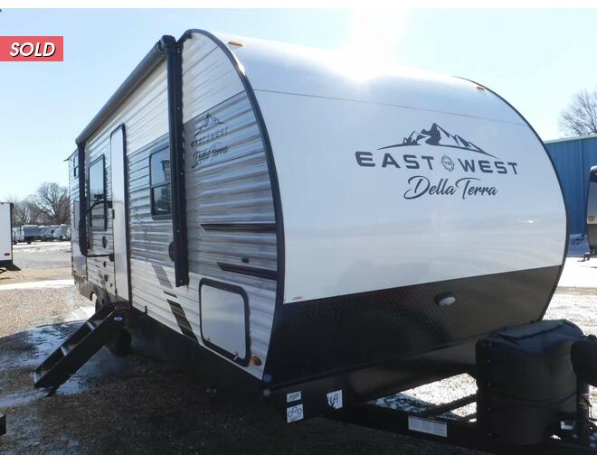 2022 East to West Della Terra 250BH Travel Trailer at Kellys RV, Inc. STOCK# 4305B Exterior Photo
