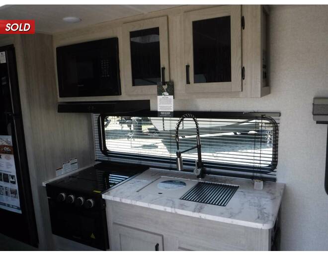 2022 East to West Alta 2100MBH Travel Trailer at Kellys RV, Inc. STOCK# 4418B Photo 12