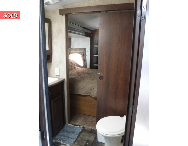 2013 Keystone Outback Super-Lite 277RL Travel Trailer at Kellys RV, Inc. STOCK# CONSIGNMENT25 Photo 9