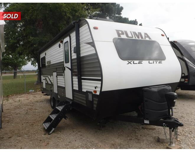 2021 Palomino Puma XLE Lite 22FKC Travel Trailer at Kellys RV, Inc. STOCK# 4473B Exterior Photo