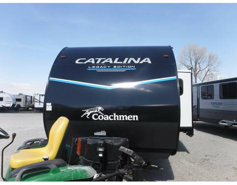 2023 Coachmen Catalina Legacy 293QBCK Travel Trailer at Kellys RV, Inc. STOCK# 4521B Photo 10