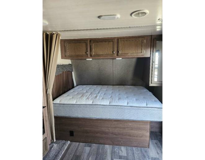 2018 Heartland Prowler 281TH Travel Trailer at Kellys RV, Inc. STOCK# CONSIGN49 Photo 7